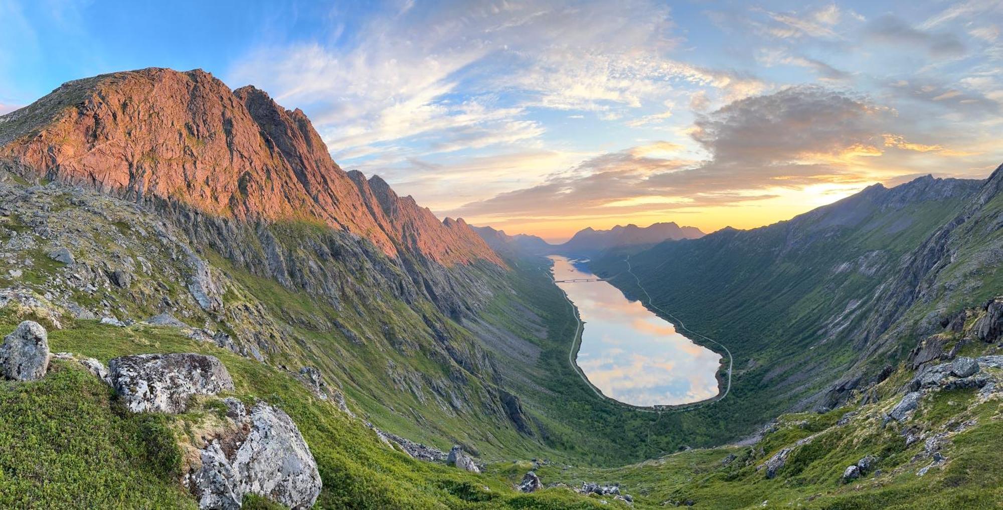 Kaikanten Gryllefjord 外观 照片