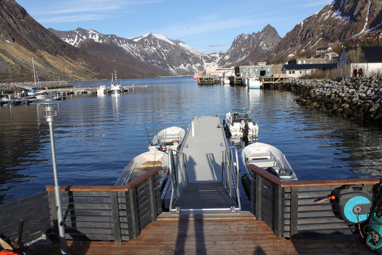 Kaikanten Gryllefjord 外观 照片
